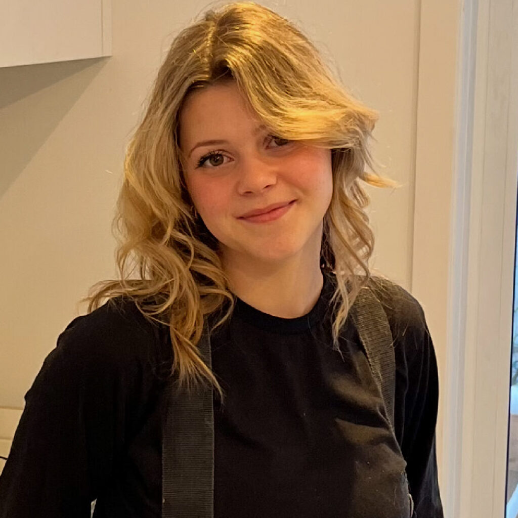 Portrait professionnel de Lili Mai Bergeron, membre de l’équipe de Construction RPLH.